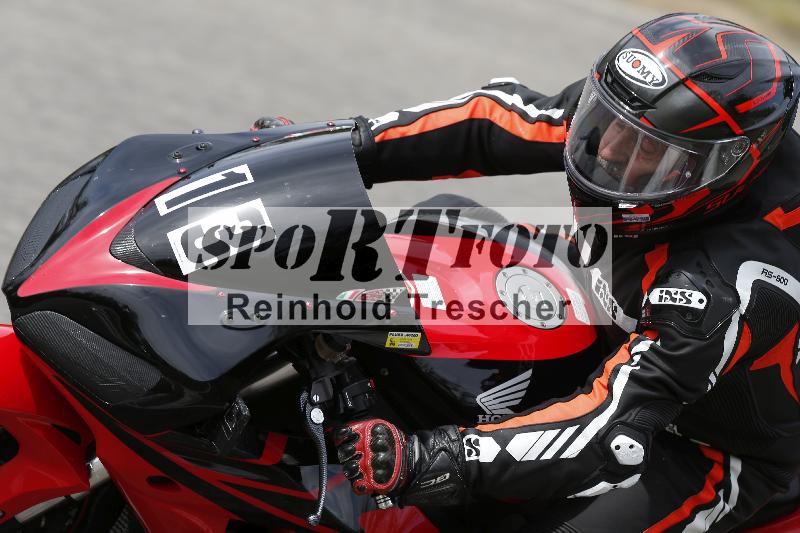 /10 20.04.2026  Pluess Moto Sport ADR/Einsteiger/13